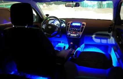 Ввічлива підсвічування салону автомобіля своїми руками і інші види подсветок (підсвічування в салоні машини світлодіодна) Ввічлива підсвічування салону автомобіля своїми руками і інші види подсветок