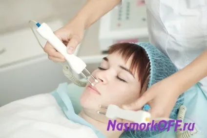 Дізнайтеся, як лікувати гайморит в домашніх умовах ефективно і безпечно (гайморит) Дізнайтеся, як лікувати гайморит в домашніх умовах ефективно і безпечно