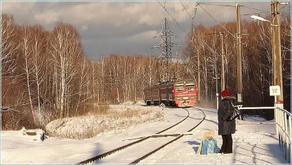 У МЕГУ на електричці