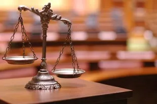 Нд Україна заборонить карати суддів за мимовільні судові помилки - українська газета (помилки) Нд Україна заборонить карати суддів за мимовільні судові помилки - українська газета