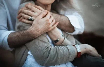 Я не знаю цих людей (людей) Я не знаю цих людей