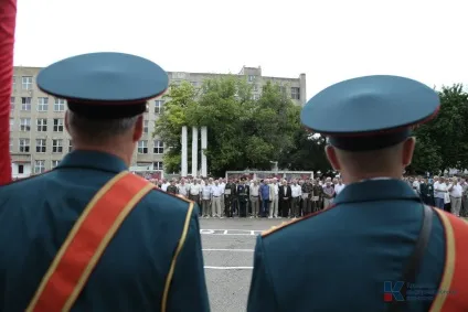 У столиці криму відкрили пам'ятник на честь 50-річчя сімферопольського ввпсу (честь) У столиці криму відкрили пам'ятник на честь 50-річчя сімферопольського ввпсу