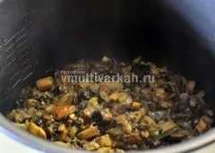 Запечена картопля з грибами в мультиварці рецепт з фото, готуємо в мультиварці (запечена картопля з грибами в мультиварці) Запечена картопля з грибами в мультиварці рецепт з фото, готуємо в мультиварці
