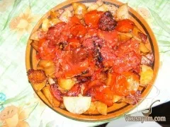 Смажена картопля з помідорами (сіль) Смажена картопля з помідорами