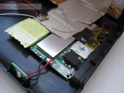 Заміна акумулятора pioneer pi-7003bt (навігатор) Заміна акумулятора pioneer pi-7003bt