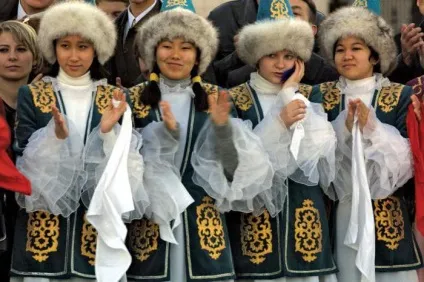 Казахський національний костюм опис і фото (національний) Казахський національний костюм опис і фото