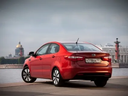 Kia rio або skoda rapid