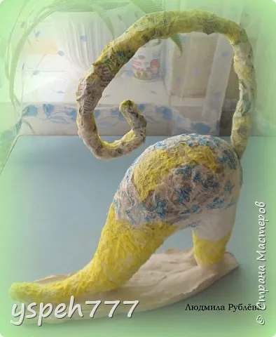 Кішка (пап'є-маше, посилання), країна майстрів