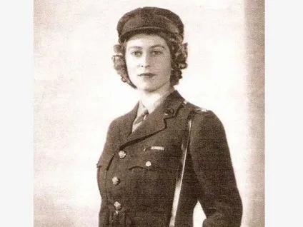 Королева Англії елизавета ii (Королева Англії Єлизавета) Королева Англії елизавета ii