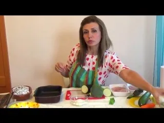Хто така ирина александровна Агібалова скільки років, ніж знаменита