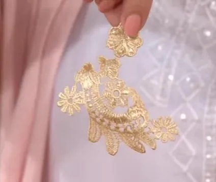мереживні сережки