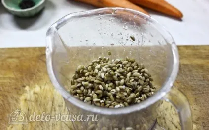 Курка з перловкою в горщиках рецепт з фото - покрокове приготування перловки з куркою в горщику (курка) Курка з перловкою в горщиках рецепт з фото - покрокове приготування перловки з куркою в горщику