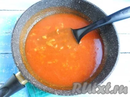 Курячі котлети з підливою - рецепт з фото
