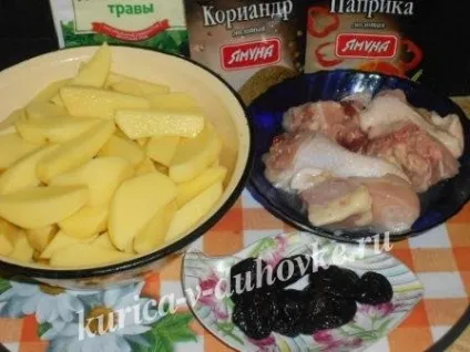 Курка з картоплею і чорносливом в духовці в рукаві рецепт з фото крок за кроком (курка) Курка з картоплею і чорносливом в духовці в рукаві рецепт з фото крок за кроком