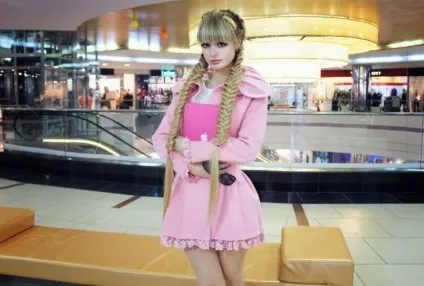 10 Найвідоміших живих барбі - askgirls (пластичних операцій Сінді) 10 Найвідоміших живих барбі - askgirls