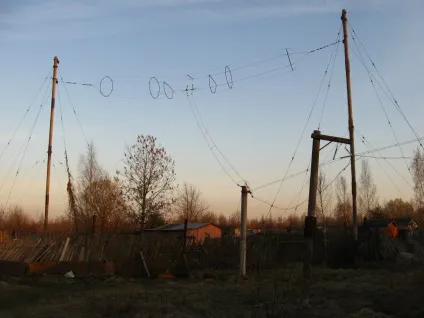 Антенні поля (підкажіть можливе призначення) (можливе) Антенні поля (підкажіть можливе призначення)
