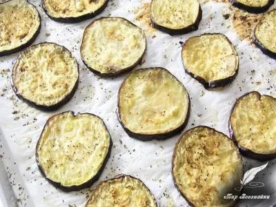 Баклажани з моцарелою і помідорами (моцарелою) Баклажани з моцарелою і помідорами