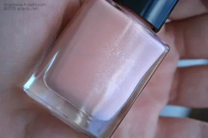 Avon оновлені лаки для нігтів gel shine