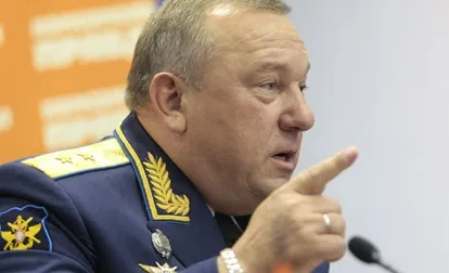 Біографія Смелаа Шаманова