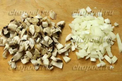 Млинці з куркою і грибами (печериці) Млинці з куркою і грибами
