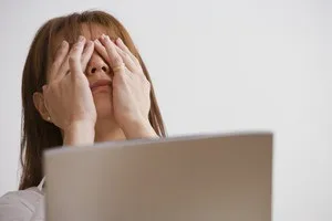 Болять і сльозяться очі, що робити - woman s day (болять) Болять і сльозяться очі, що робити - woman s day