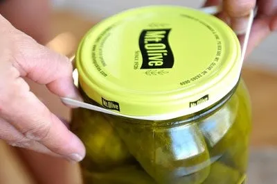 Ботулізм в консервації ознаки і методи знищення (консервації) Ботулізм в консервації ознаки і методи знищення