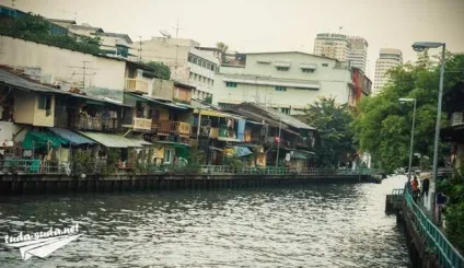 Чао Прайя і канали, Bangkok - річковий транспорт (річка Чао Прайя) Чао Прайя і канали, Bangkok - річковий транспорт