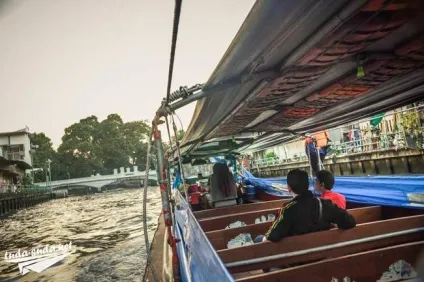Чао Прайя і канали, Bangkok - річковий транспорт (корисне) Чао Прайя і канали, Bangkok - річковий транспорт