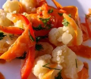 Цвітна капуста з куркою, стрункість і краса в ідеалі