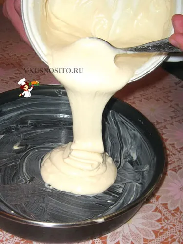 Легкий торт зі сметани
