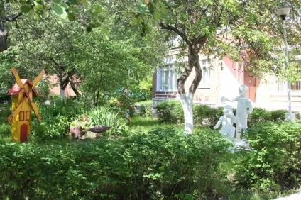Літній дизайн прогулянкового ділянки доу () Літній дизайн прогулянкового ділянки доу