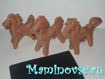 Коники з глини як зробити і розфарбувати, світ очима мами (конячки) Коники з глини як зробити і розфарбувати, світ очима мами