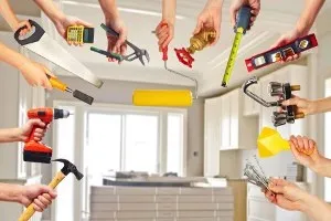 Домашній жіночий журнал (фіранками жалюзі ретельно приховують) Домашній жіночий журнал