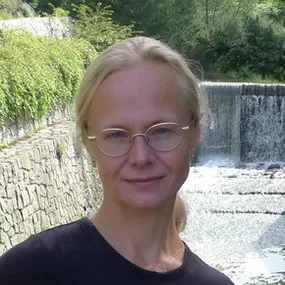 Якщо є віза в Чехію, можна безперешкодно з'їздити і в германію і в Австрію 17 відповідей (можна) Якщо є віза в Чехію, можна безперешкодно з'їздити і в германію і в Австрію 17 відповідей