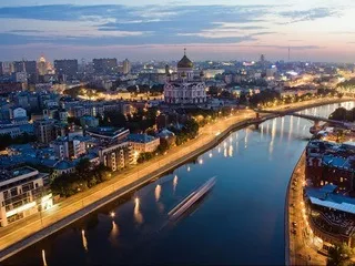 Де найкраще зустрічати світанок в москві (Великий Москворецкая міст) Де найкраще зустрічати світанок в москві