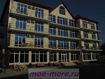 Гостьові і вітальні будинку в селищі Лермонтово (кухня самостійного приготування) Гостьові і вітальні будинку в селищі Лермонтово