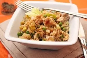 Індичка з рисом і овочами