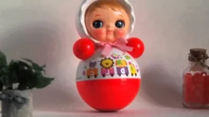 Іграшки неваляшки - символ дитинства