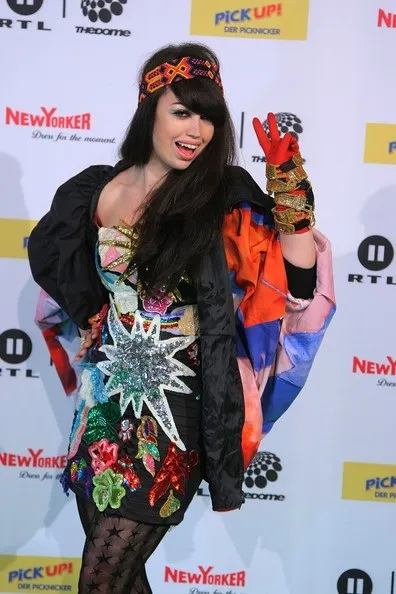 І знову про божевільних датчанка! Знайомтеся, aura dione (fashion) І знову про божевільних датчанка! Знайомтеся, aura dione