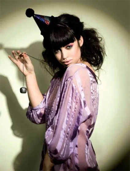 І знову про божевільних датчанка! Знайомтеся, aura dione (стиль) І знову про божевільних датчанка! Знайомтеся, aura dione