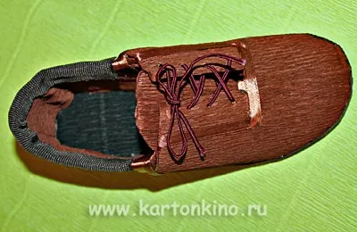 Вишукування світ-дизайну декоративний черевик з картону (декоративний) Вишукування світ-дизайну декоративний черевик з картону
