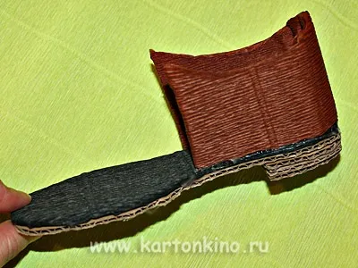 Вишукування світ-дизайну декоративний черевик з картону (вишукування) Вишукування світ-дизайну декоративний черевик з картону
