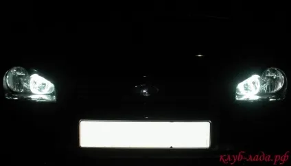 Виготовлення та встановлення ангельських глазок на калину