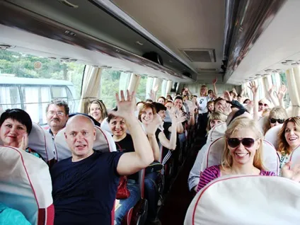 Як розважити гостей під час весільної фотопрогулянки (гостей) Як розважити гостей під час весільної фотопрогулянки