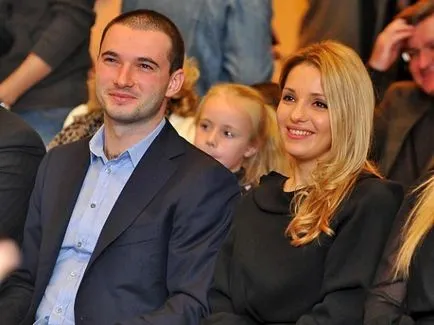 Както Евгения Тимошенко и Артър Chechetkin дъщеря на име
