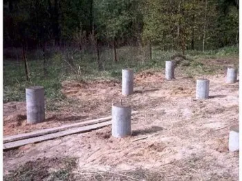Cum de a construi o fundație de lemn, cu propriile sale mâini