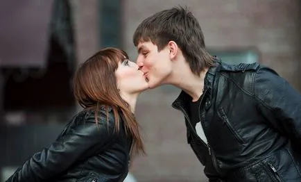Cum să-i sărute un tip, consiliere psihologică
