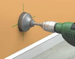 Cum se instalează în mod corespunzător priza din perete de beton