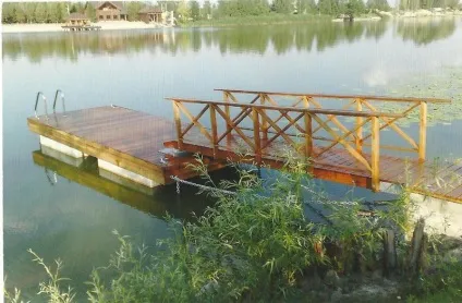 Як зробити пірс для риболовлі своїми руками понтони з бочок своїми руками