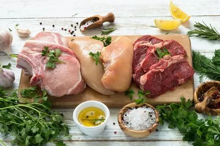 Като начало, за да се маринова месото за пикник, на официалния сайт на рецепти на Джулия